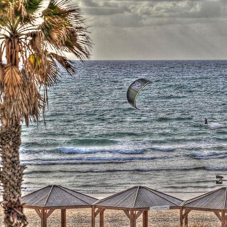 Sunset Beach Apartments Τελ Αβίβ Εξωτερικό φωτογραφία