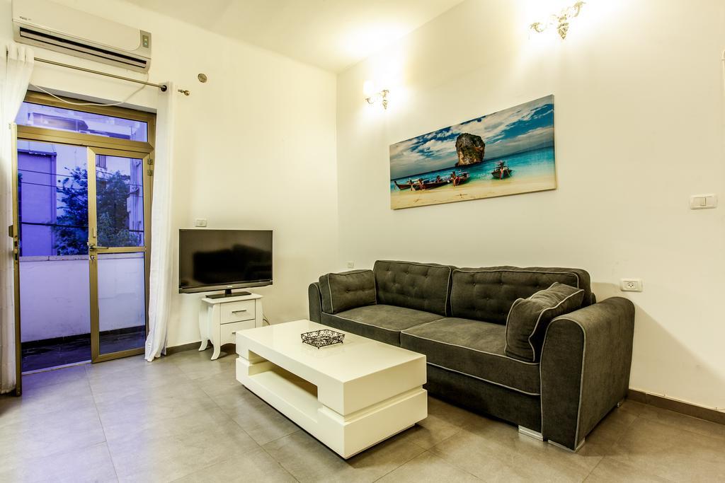 Sunset Beach Apartments Τελ Αβίβ Εξωτερικό φωτογραφία