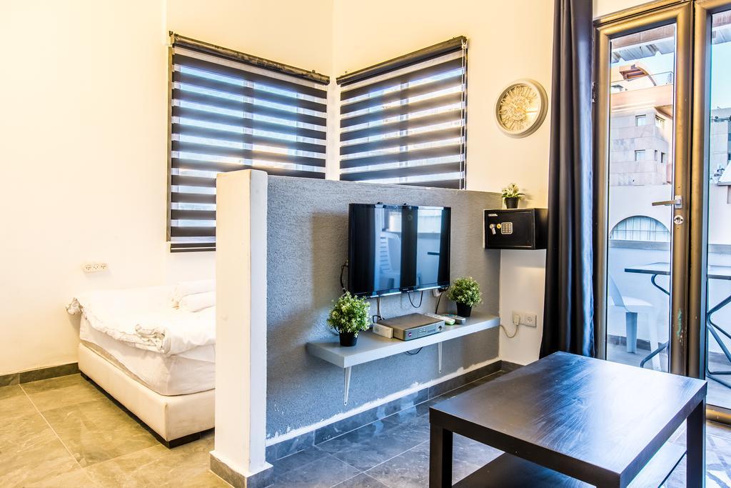 Sunset Beach Apartments Τελ Αβίβ Εξωτερικό φωτογραφία