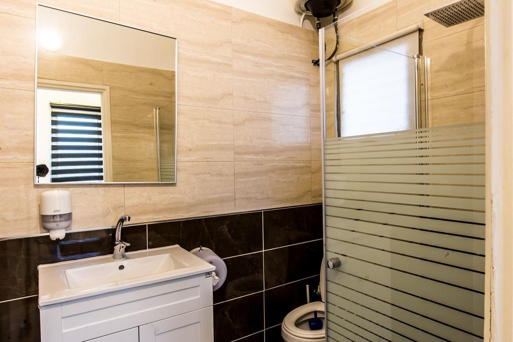 Sunset Beach Apartments Τελ Αβίβ Εξωτερικό φωτογραφία