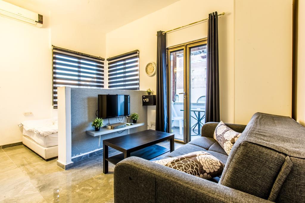 Sunset Beach Apartments Τελ Αβίβ Εξωτερικό φωτογραφία